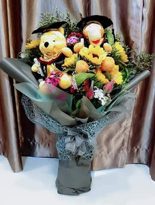 Graduation Bouquet - Pooh & Tigger